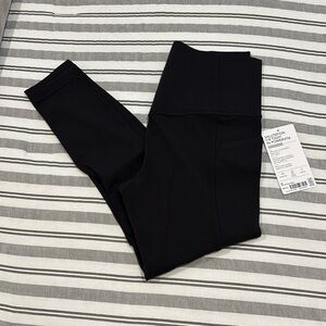 Athleta Salutation 7/8 Tight in Powervita Size S. NWT